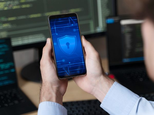 How Can You Protect Data on Your Mobile Computing and Portable Electronic Devices